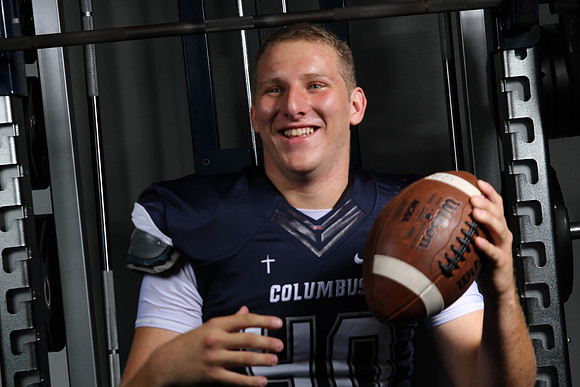 CHS fball-1046