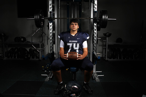 CHS fball-1060