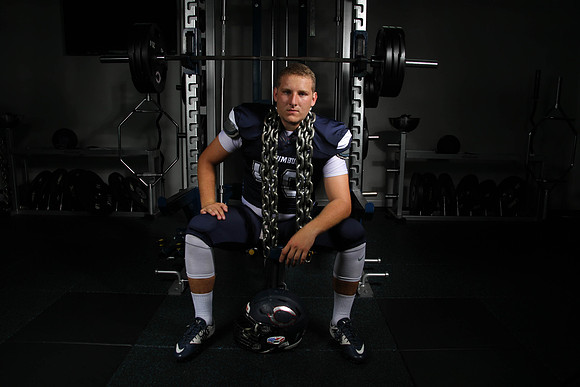 CHS fball-1343