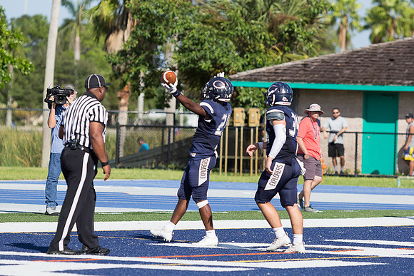 Miami High_po.af_-330