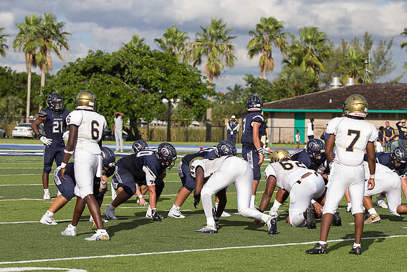 Miami High_po.af_-399