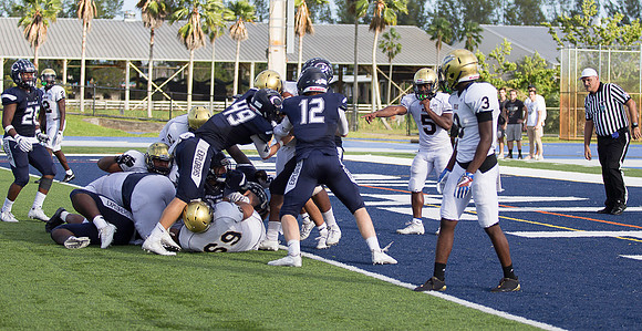 Miami High_po.af_-443