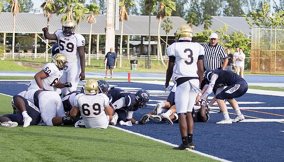 Miami High_po.af_-445