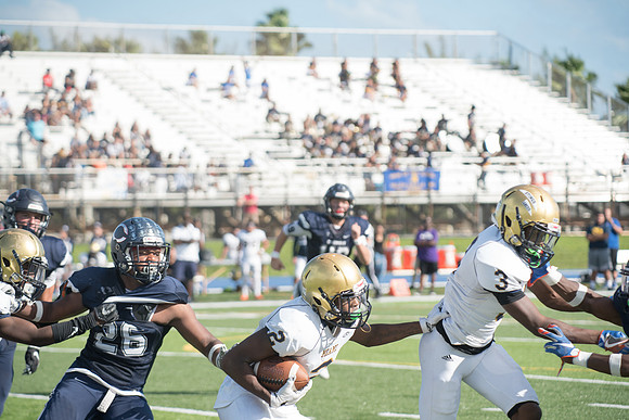 vs Playoff Miami High-243