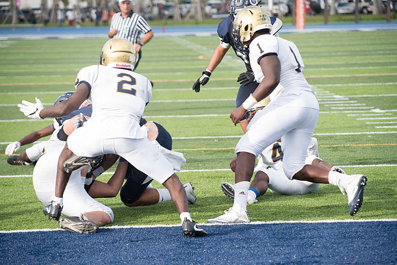 vs Playoff Miami High-282