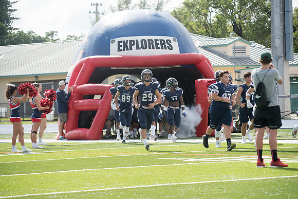 vs Playoff Miami High-50