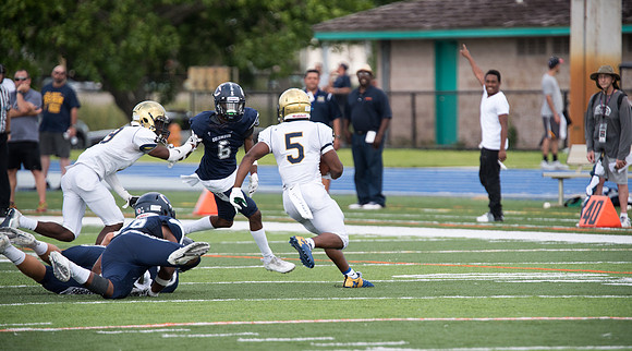 vs Playoff Miami High-57