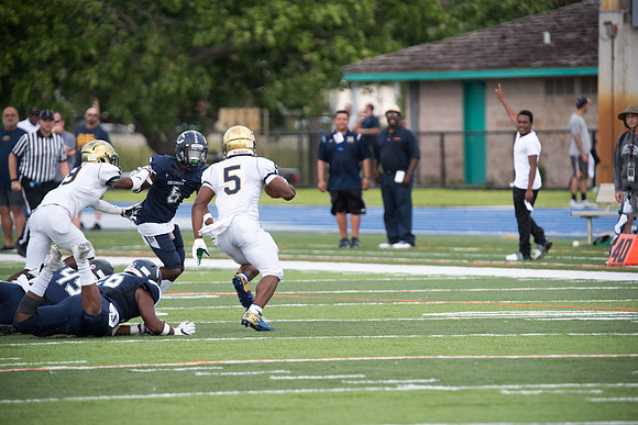 vs Playoff Miami High-56