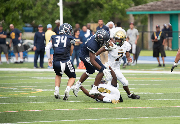 vs Playoff Miami High-100