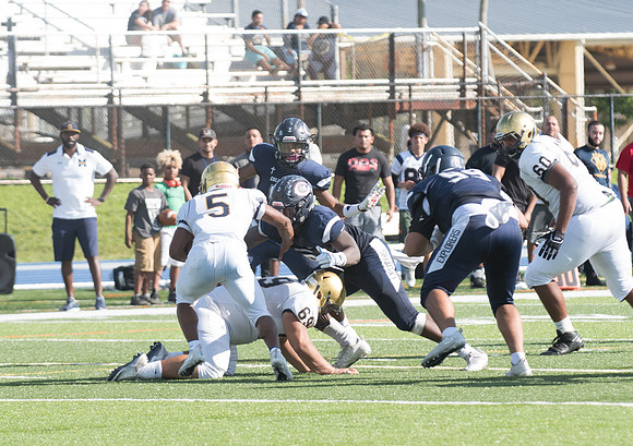 vs Playoff Miami High-187