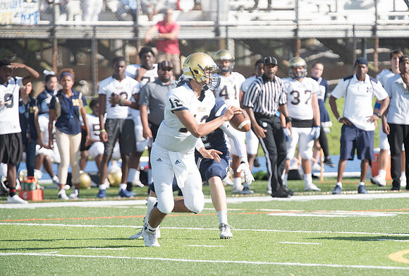 vs Playoff Miami High-188