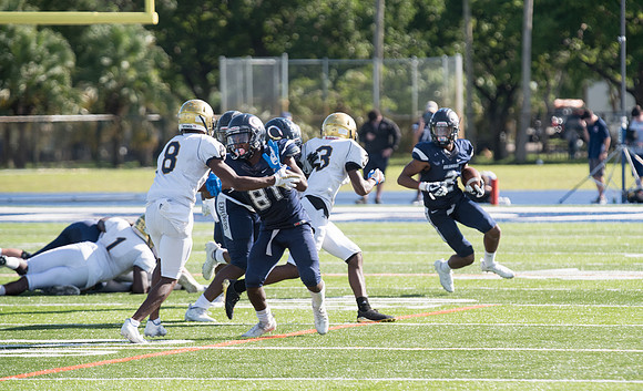 vs Playoff Miami High-194