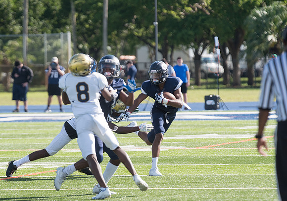 vs Playoff Miami High-197