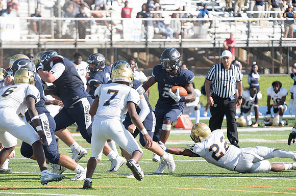 vs Playoff Miami High-201