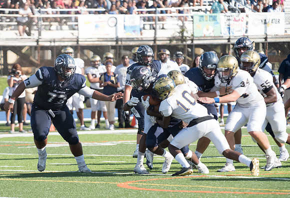 vs Playoff Miami High-205