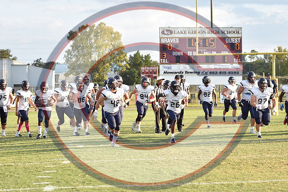 Lake Gibson jcb_Varsity_2018_5061