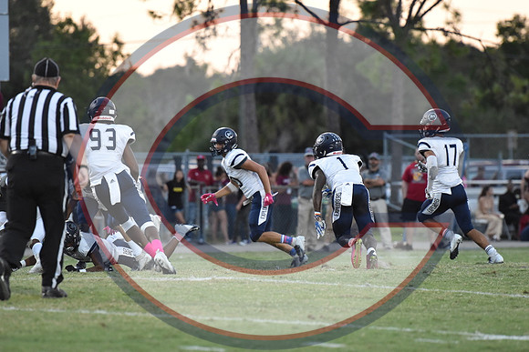 Lake Gibson jcb_Varsity_2018_5119