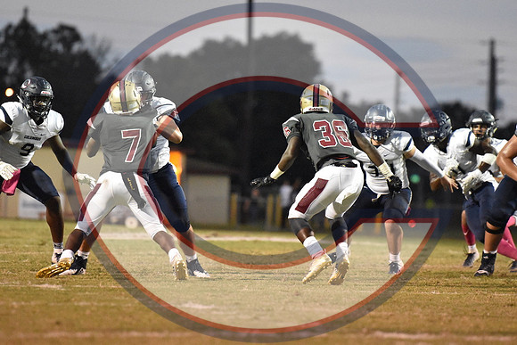Lake Gibson jcb_Varsity_2018_5171
