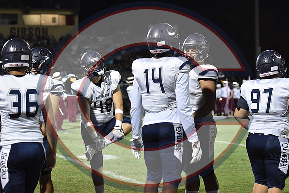 Lake Gibson jcb_Varsity_2018_5237