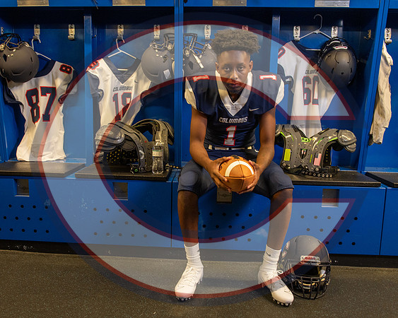 SeniorLockerRoom-1002