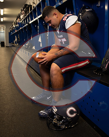 SeniorLockerRoom-1054