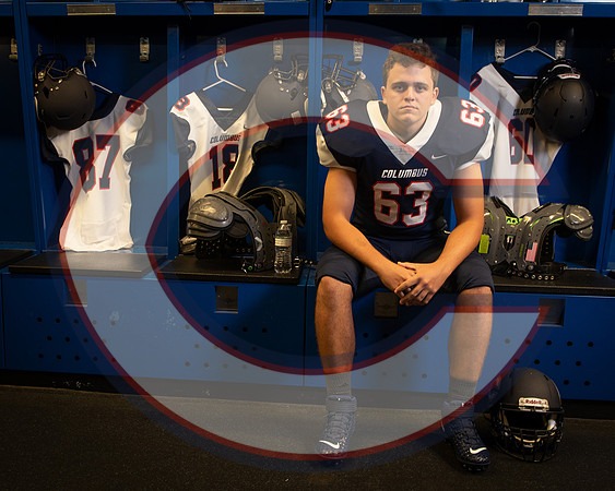 SeniorLockerRoom-1061