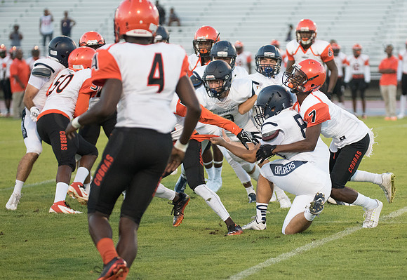2016 Preseason-29
